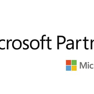 Software: A imagem exibe o emblema Gold Microsoft Partner, destacando o icônico logotipo da Microsoft acompanhado por quatro quadrados coloridos à direita e 